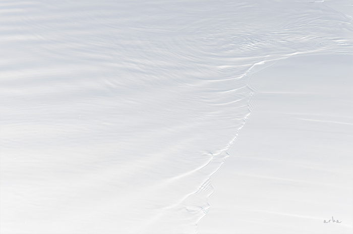 The-surface-of-white-water